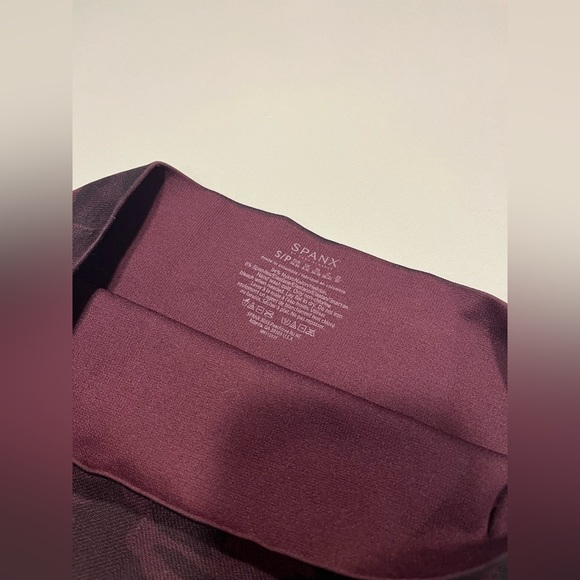 SPANX EcoCare Seamless Leggings - Picture 5 of 7